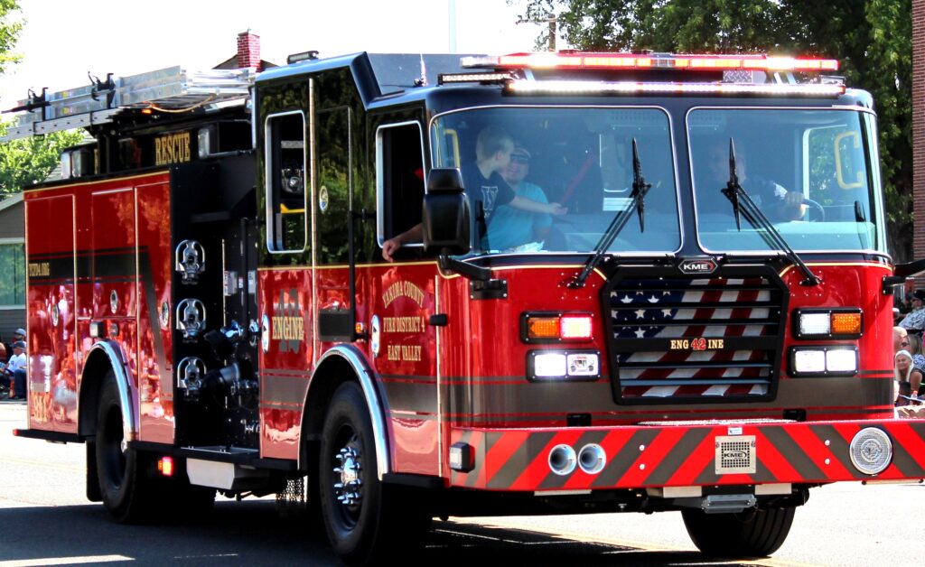 YAKIMA COUNTY FIRE DISTRICT #4 KME pumper5
